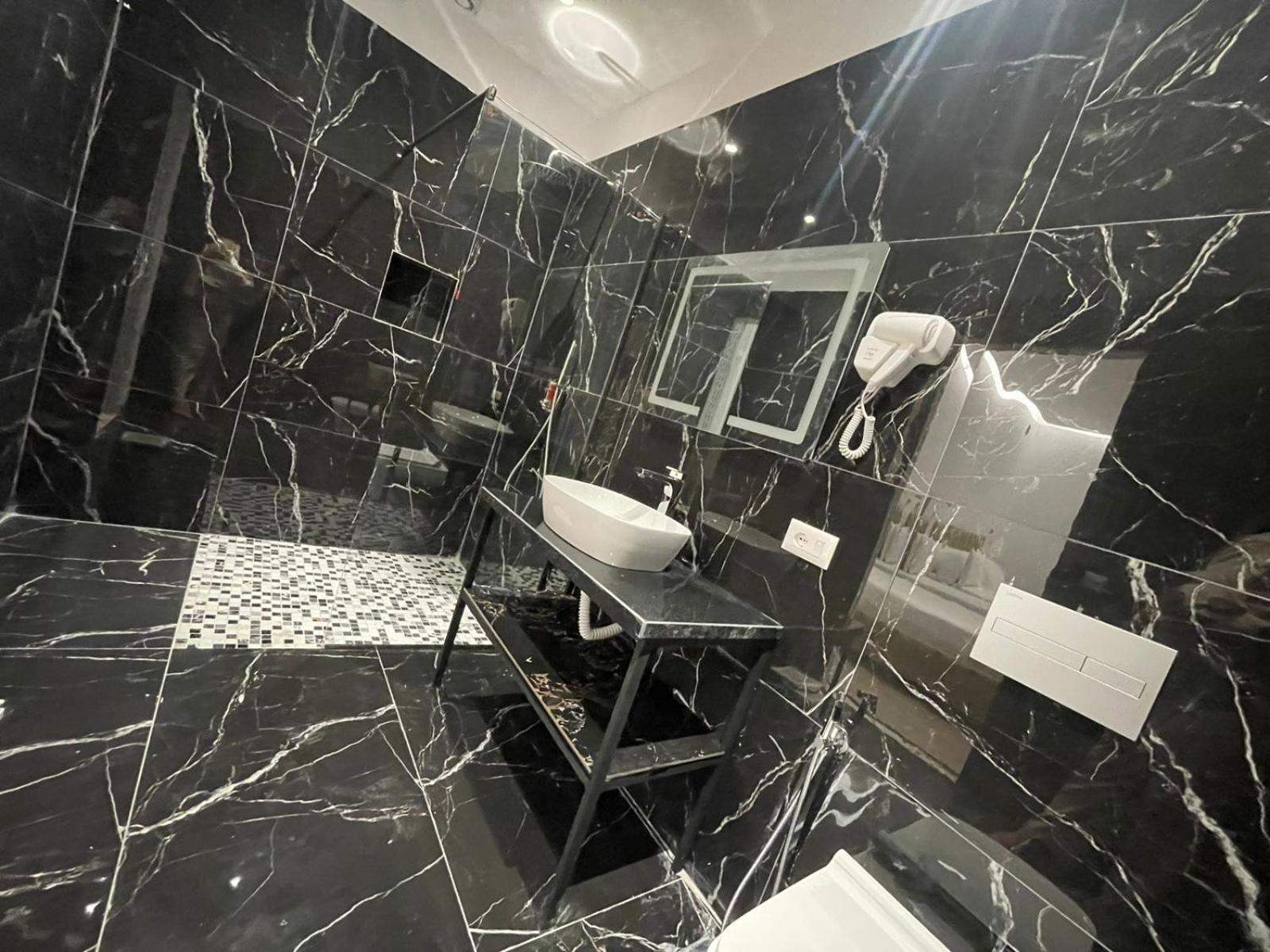 Hotel Panorama & Spa Elbasan Ngoại thất bức ảnh